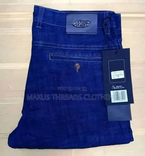 Non-Fade Jeans for Men