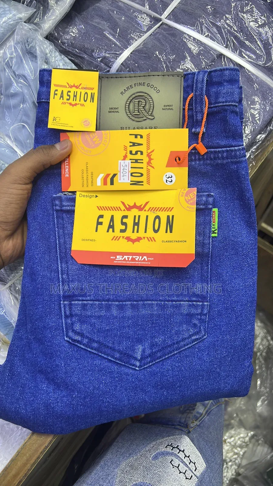 Non-Fade Jeans for Men