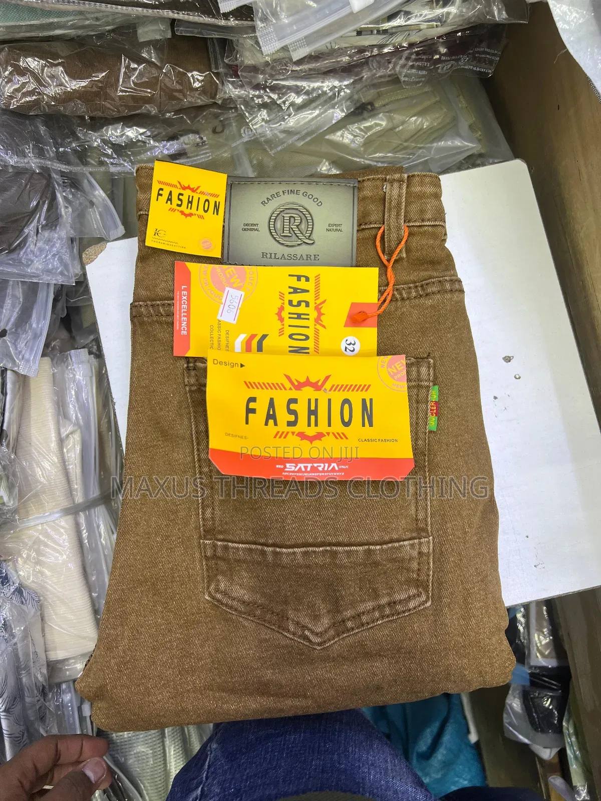 Non-Fade Jeans for Men