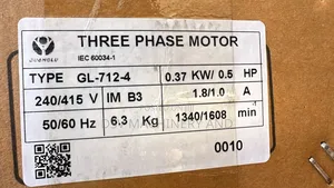 0.37kw 0.5hp 3phase 5b Flanged Motor Normal Speed