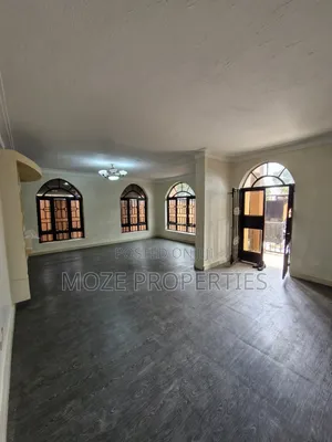 3bdrm Duplex in Kyaliwajala Nsawo, Central Division for rent