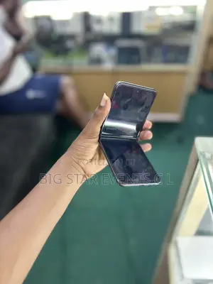 New Motorola Razr 50 256 GB Black