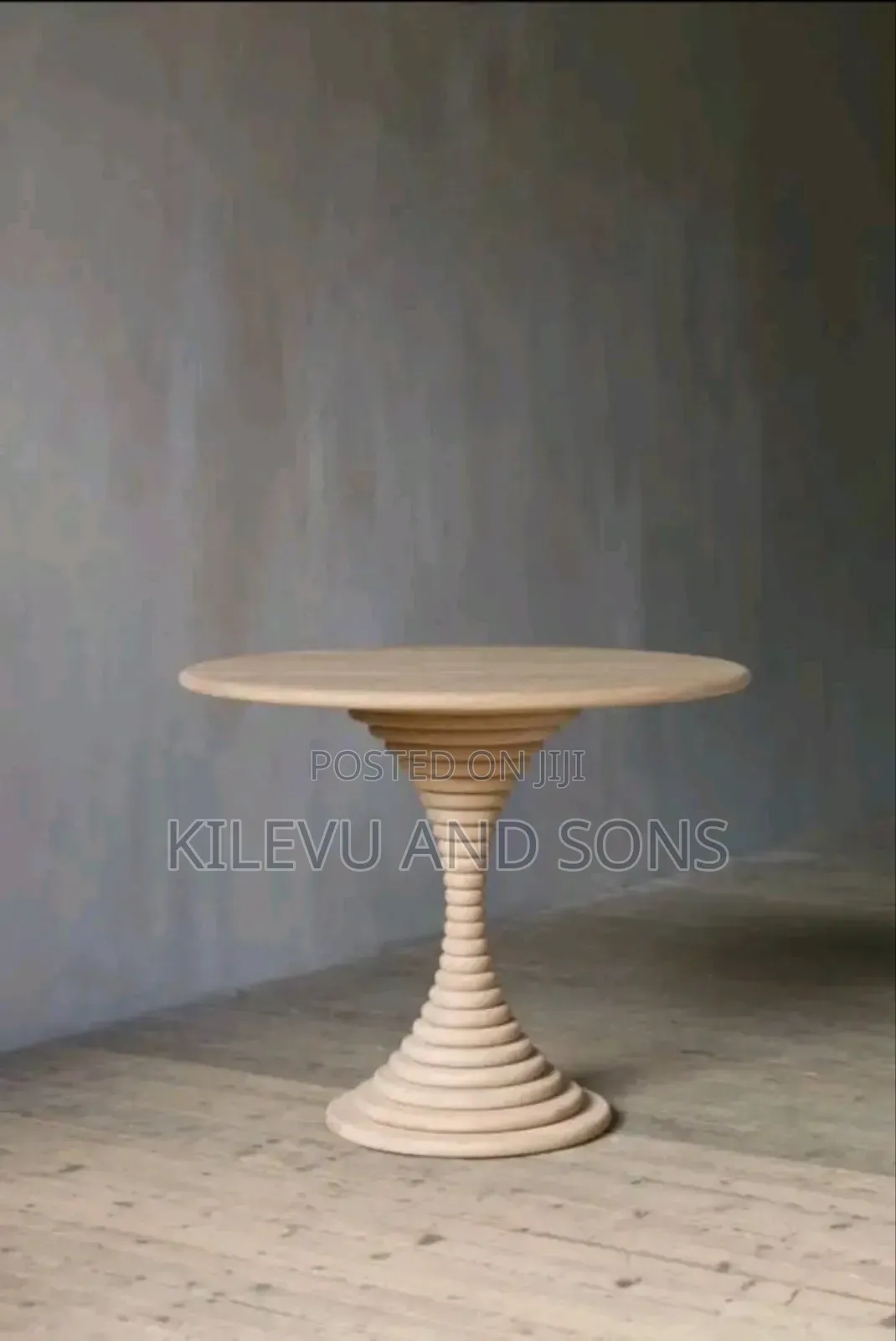 Bar Round Table