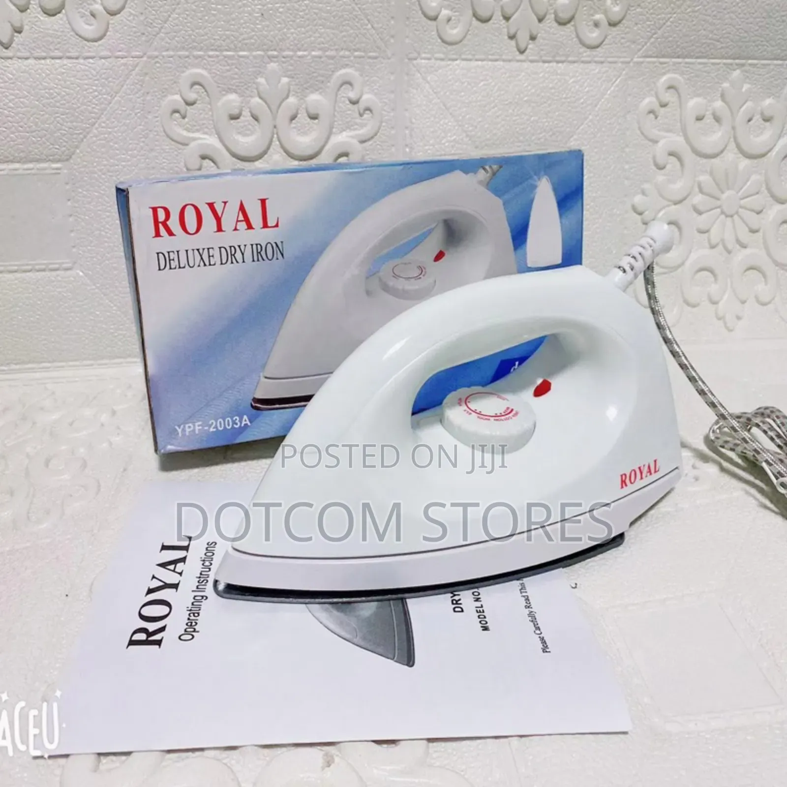 Royal Deluxe Dry Irons, Model Ypf-2003a.