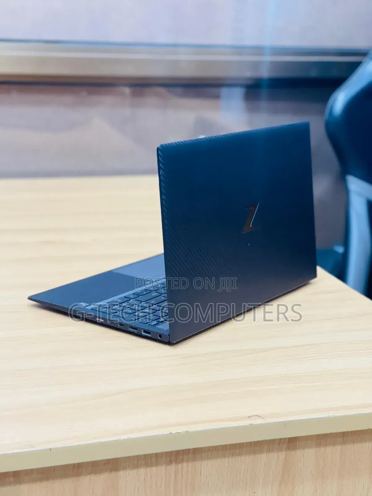 New Laptop HP ZBook Firefly 15 G7 16GB Intel Core i7 SSD 512GB