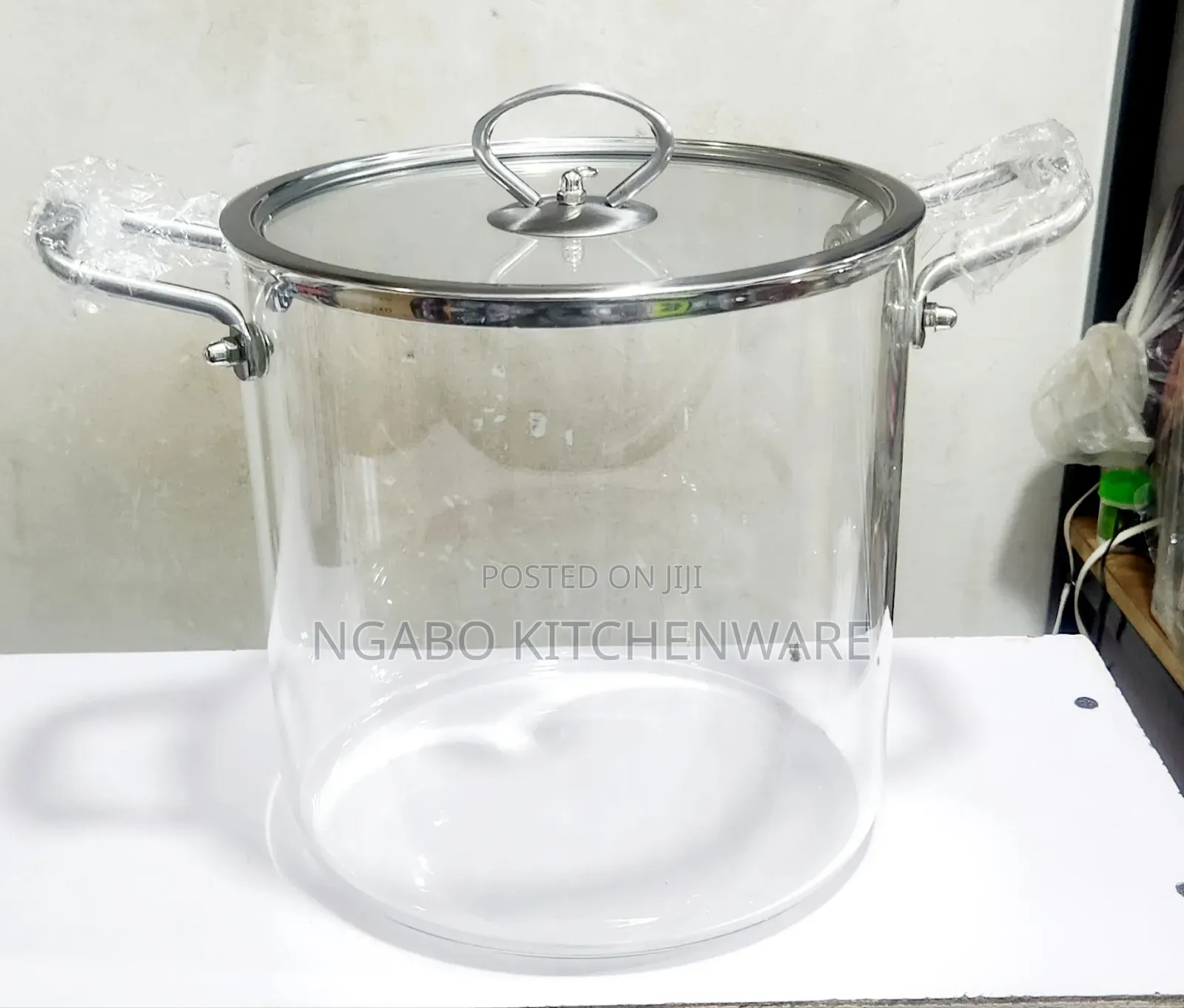 Borosilicate Glass Saucepan.