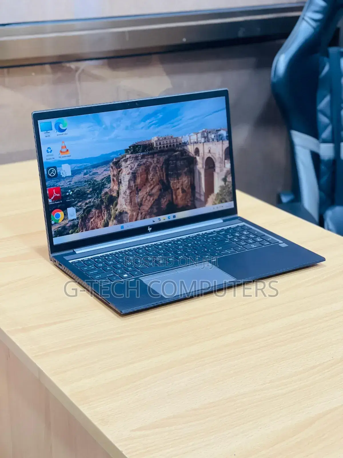 New Laptop HP ZBook Firefly 15 G7 16GB Intel Core i7 SSD 512GB