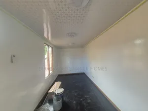 24 Ft Office Container With Ac 1200btu