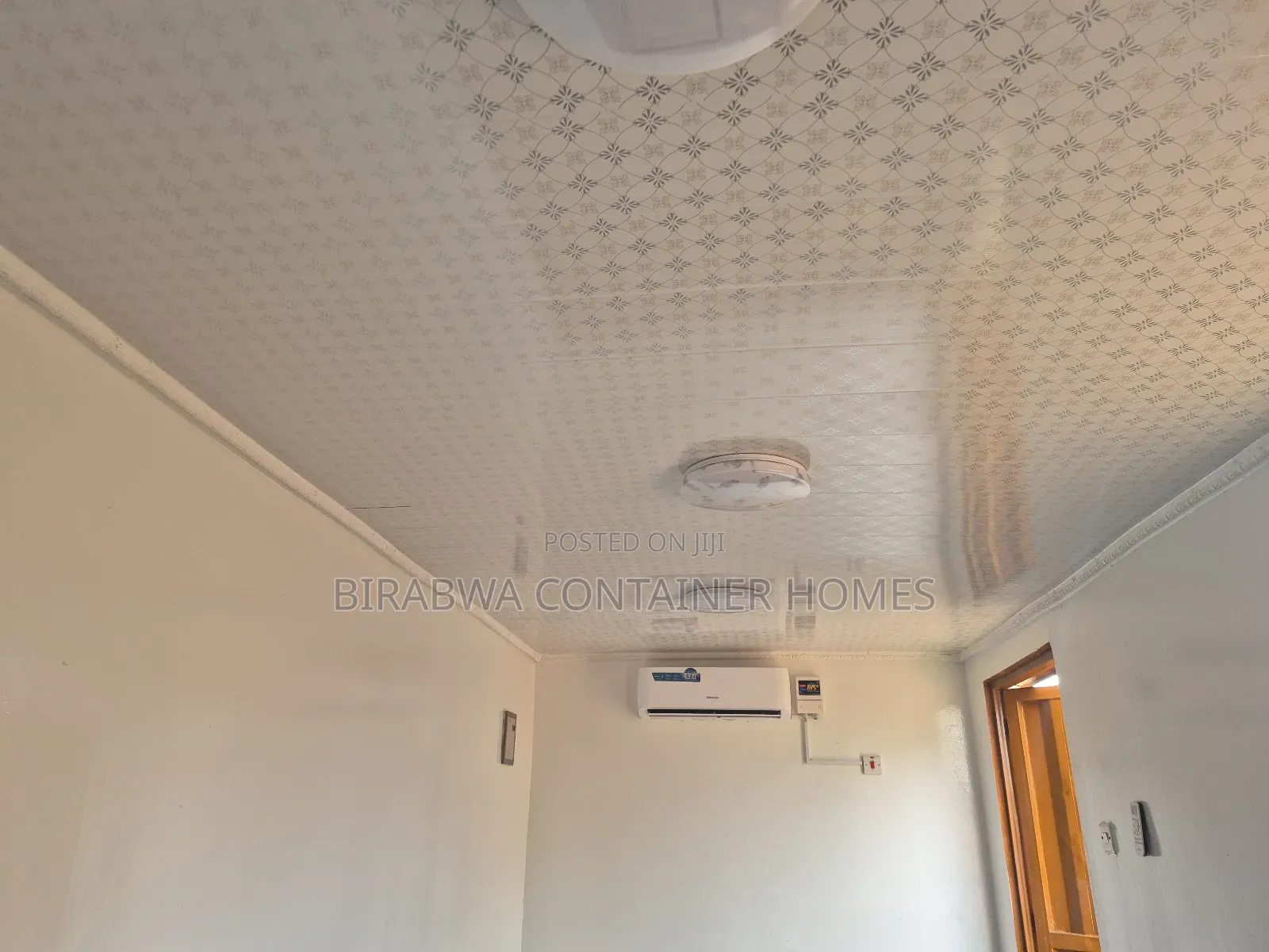 24 Ft Office Container With Ac 1200btu