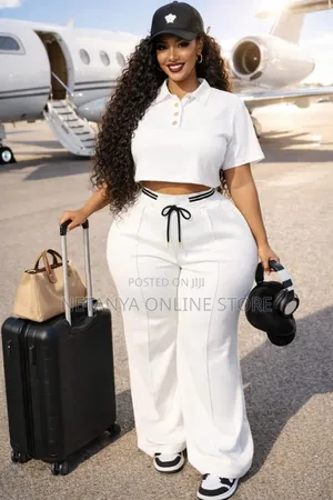 White 2pc Lounge Set
