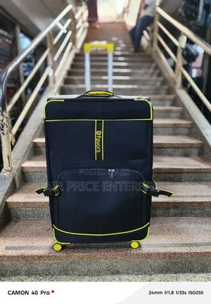 D Favor Cloth Suitcases. Extra Large Size. Black Color