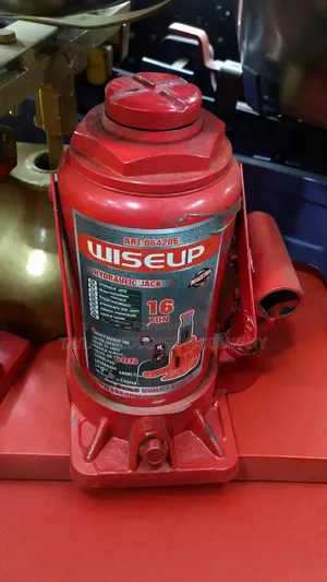 16 Ton Hydraulic Bottle Jacks Cast Steel Plate
