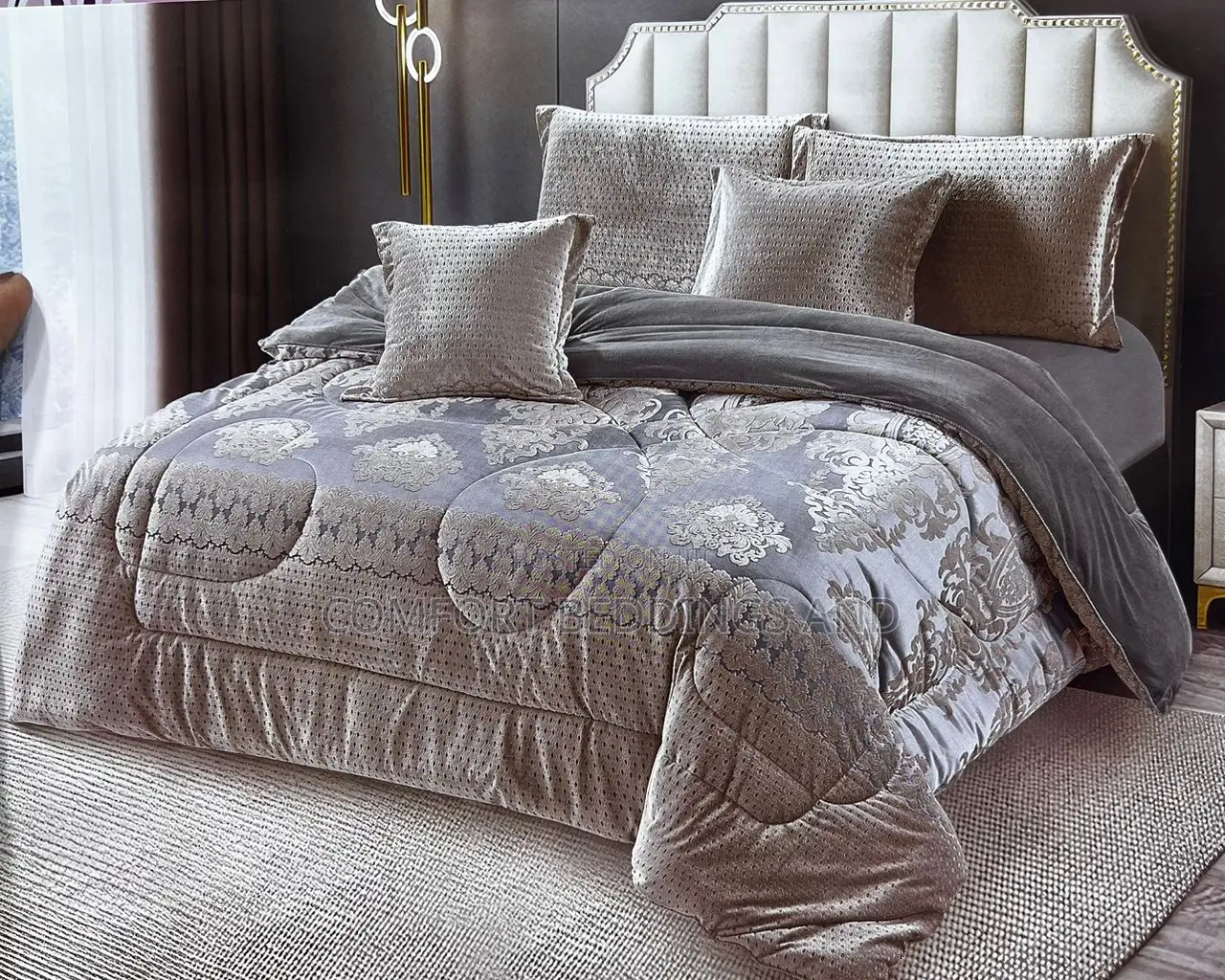 6 Piece Elegant Bedcover Brownish Gray