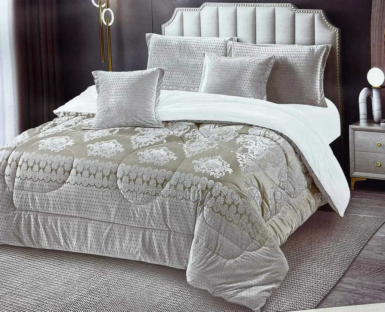 6 Piece Elegant Bedcover Cream