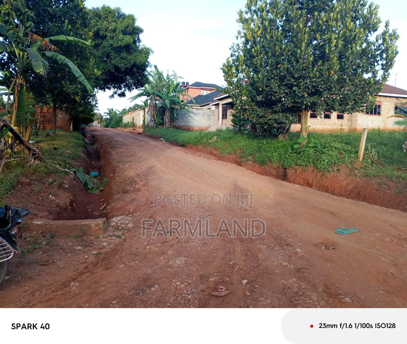 15 Decimals Plot on Sale in Kira Town