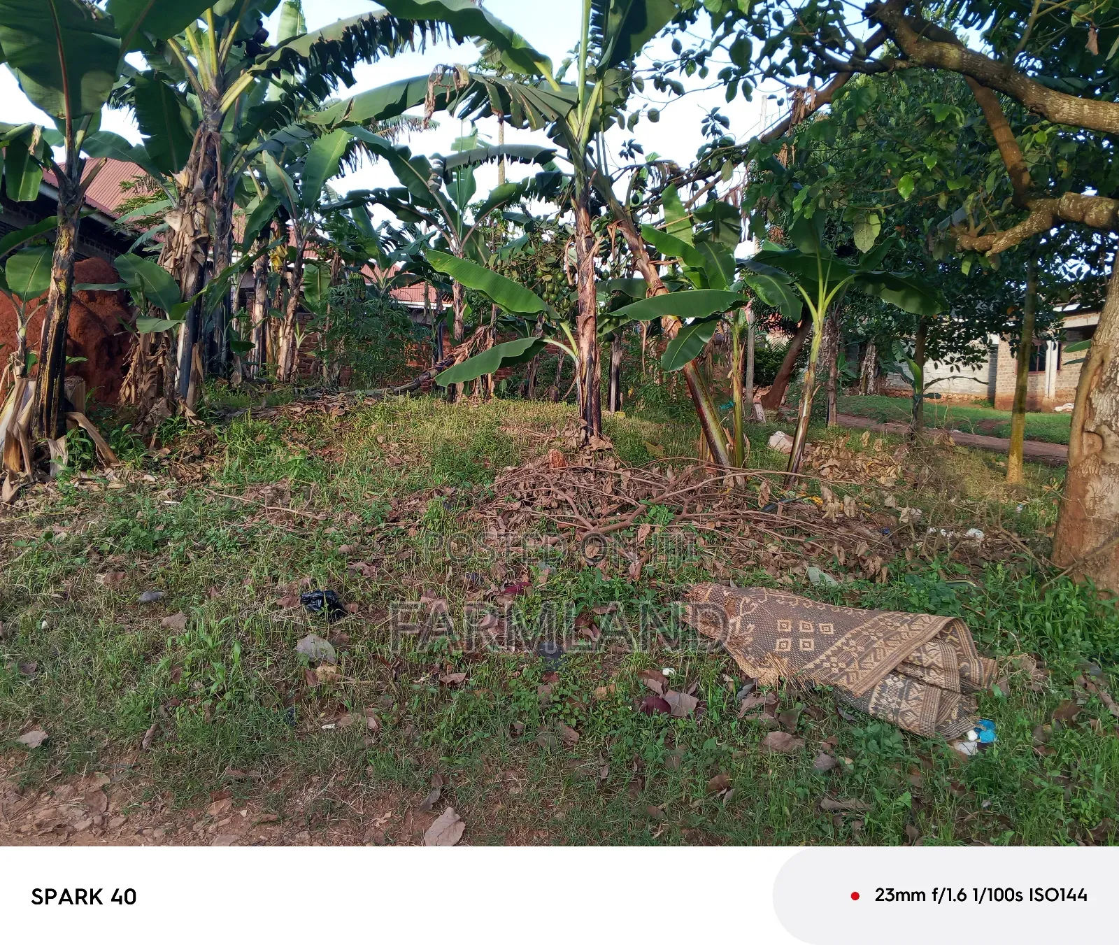 15 Decimals Plot on Sale in Kira Town