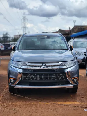 Mitsubishi Outlander 2.0 PHEV AWD 2017 Gray