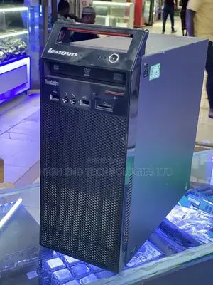 Lenovo ThinkCentre M910x Tiny 4GB Intel Core i5 HDD 500GB
