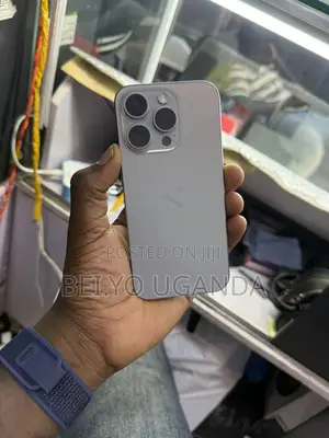 Apple iPhone 15 Pro 128 GB Gray