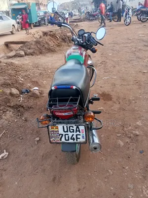Bajaj Boxer 100 2024 Red