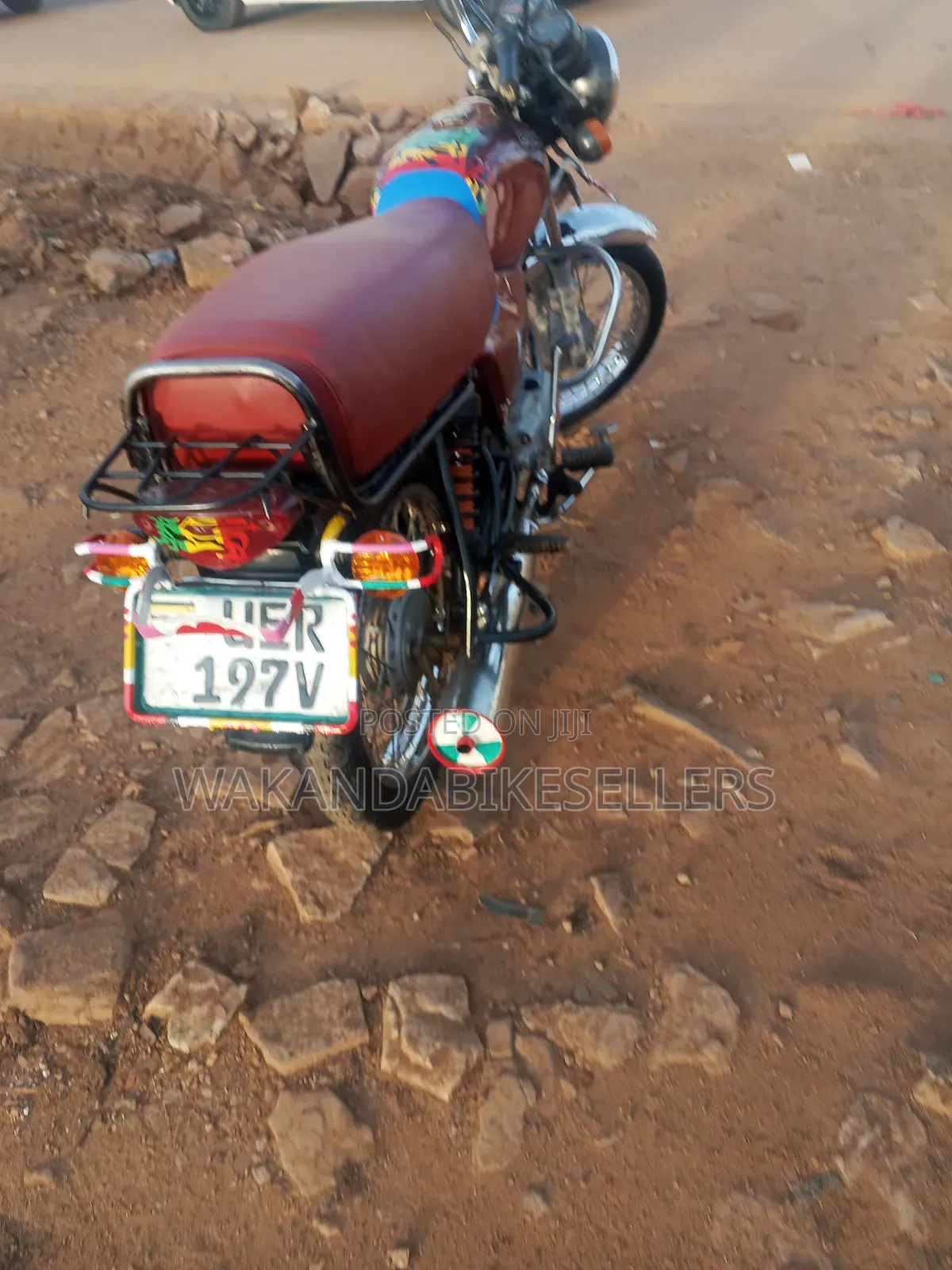 Bajaj Boxer 100 2021 Red