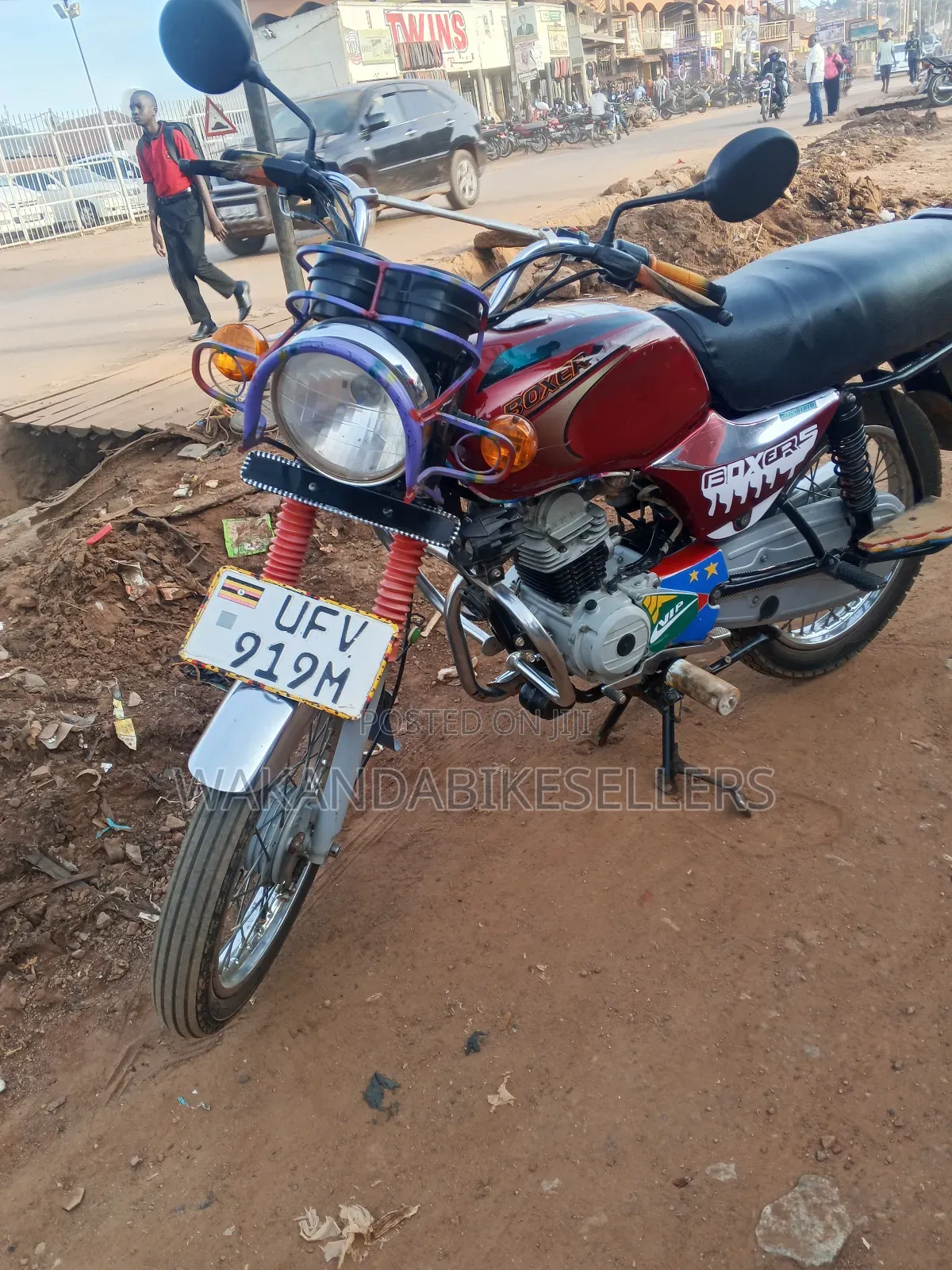 Bajaj Boxer 100 2023 Red