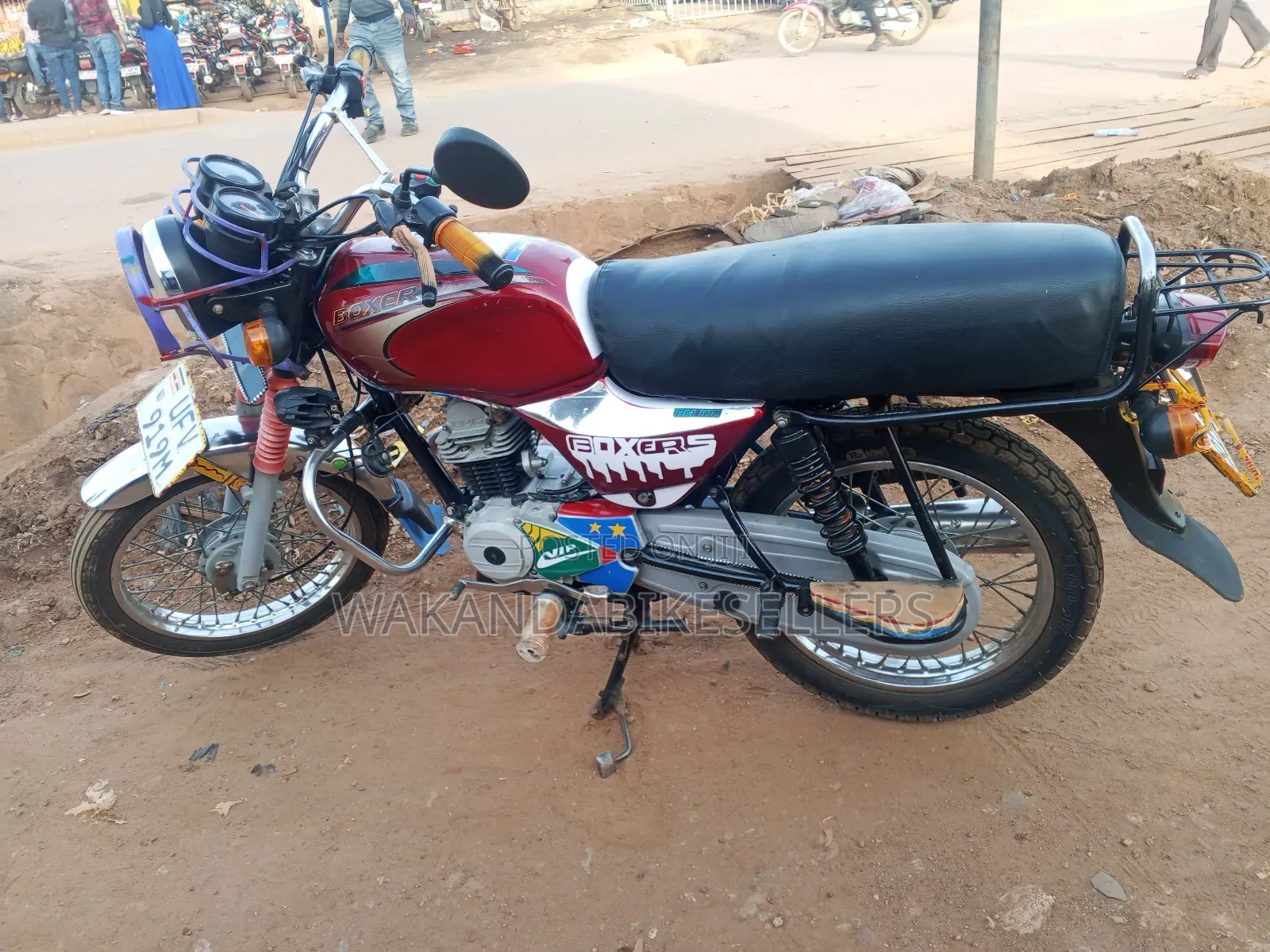 Bajaj Boxer 100 2023 Red