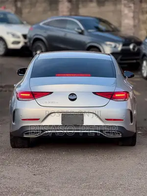 Mercedes-Benz CLS 2018 Silver