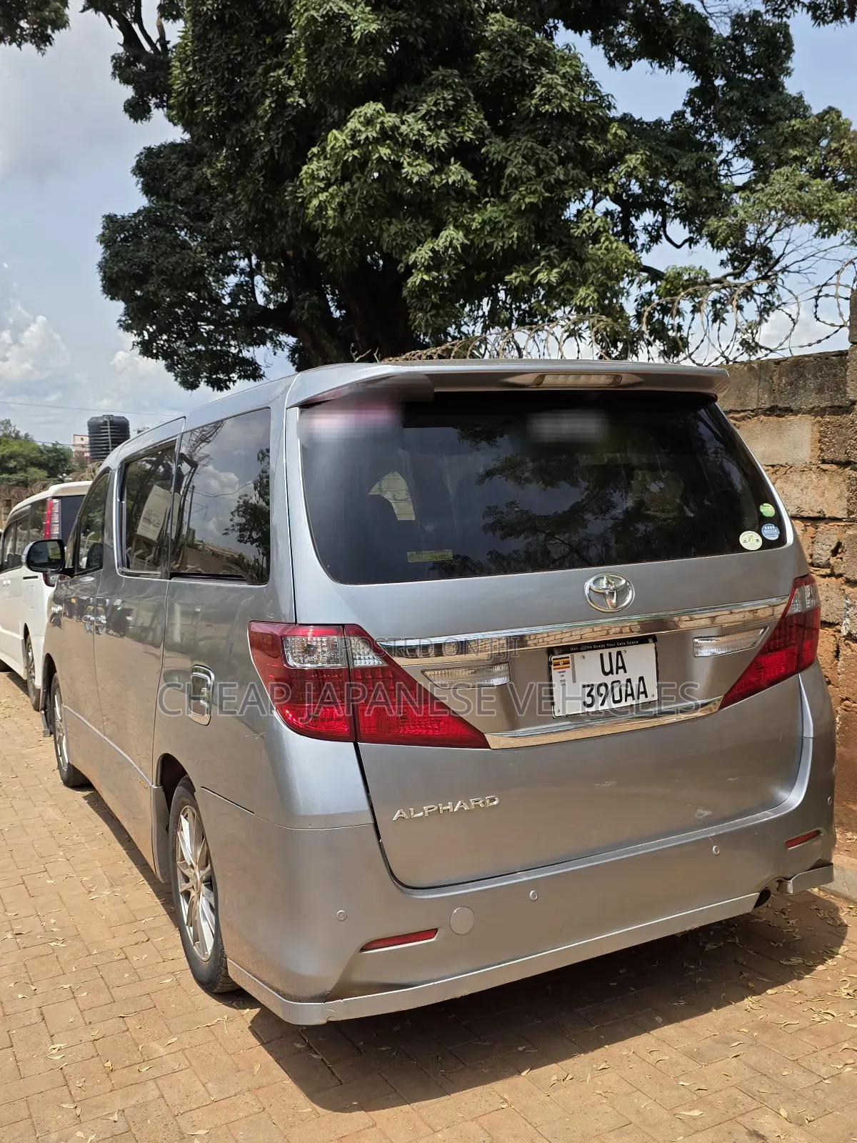 Toyota Alphard 2012 Gray