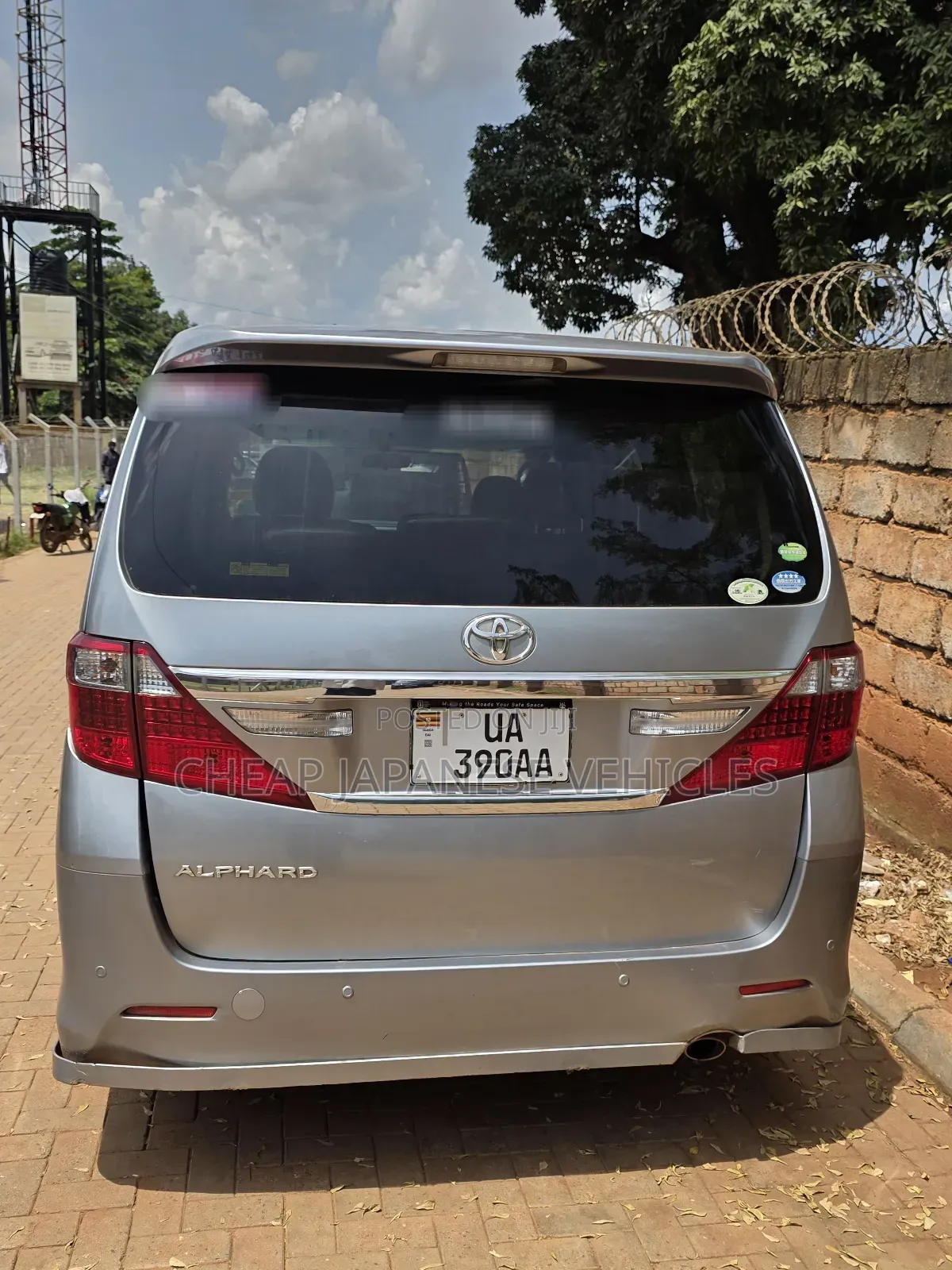 Toyota Alphard 2012 Gray