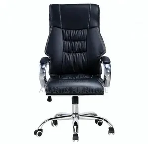 Black Shining Office Chair