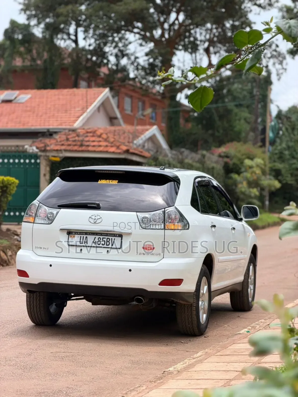 Toyota Harrier 2.4 2012 White