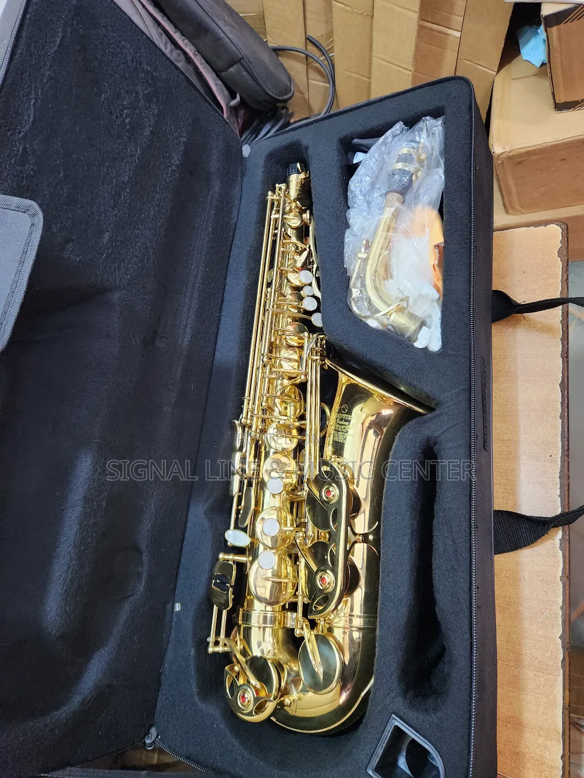 Alot Saxophone
