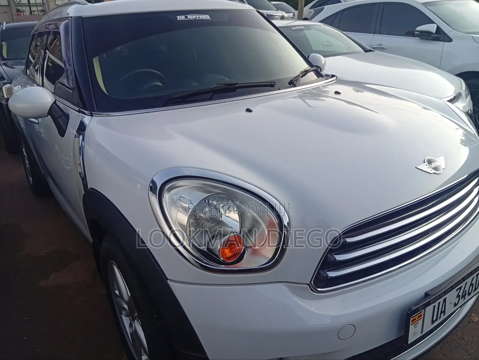 Mini Cooper 2dr Convertible (1.6L 4cyl 6M) 2015 White
