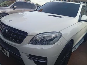 Mercedes-Benz GLE-Class 2019 White
