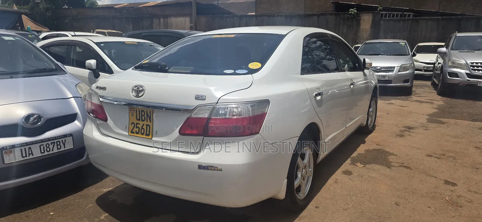 Toyota Premio 2009 White