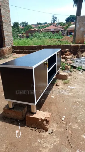 T. V Stand / Unit