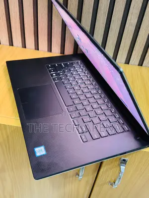 New Laptop Dell Latitude 5540 16GB Intel Core i7 SSD 512GB