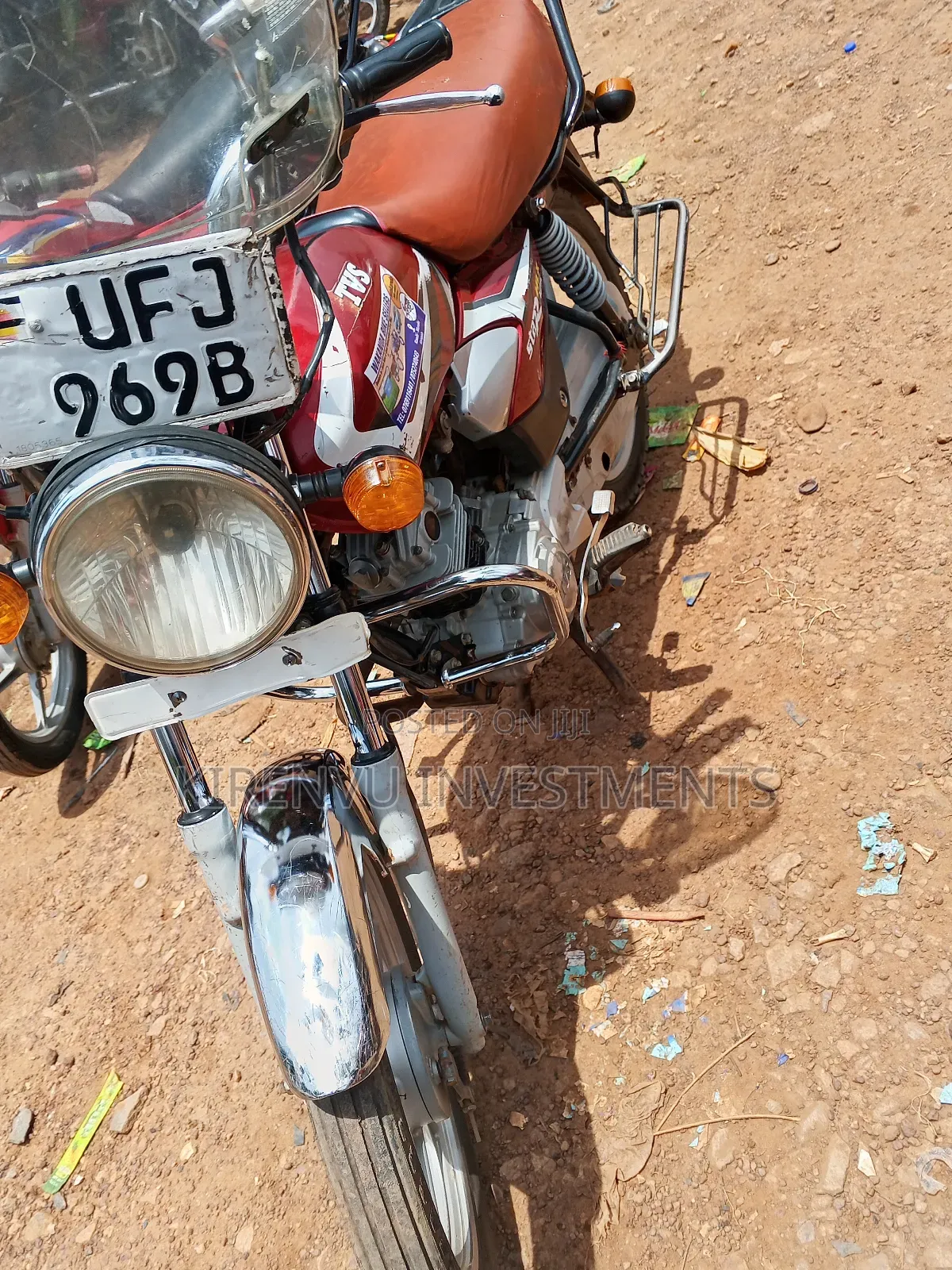 TVS HLX 125 2022 Red