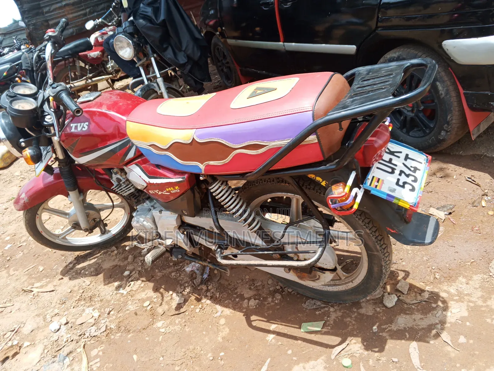TVS HLX 125 2020 Red