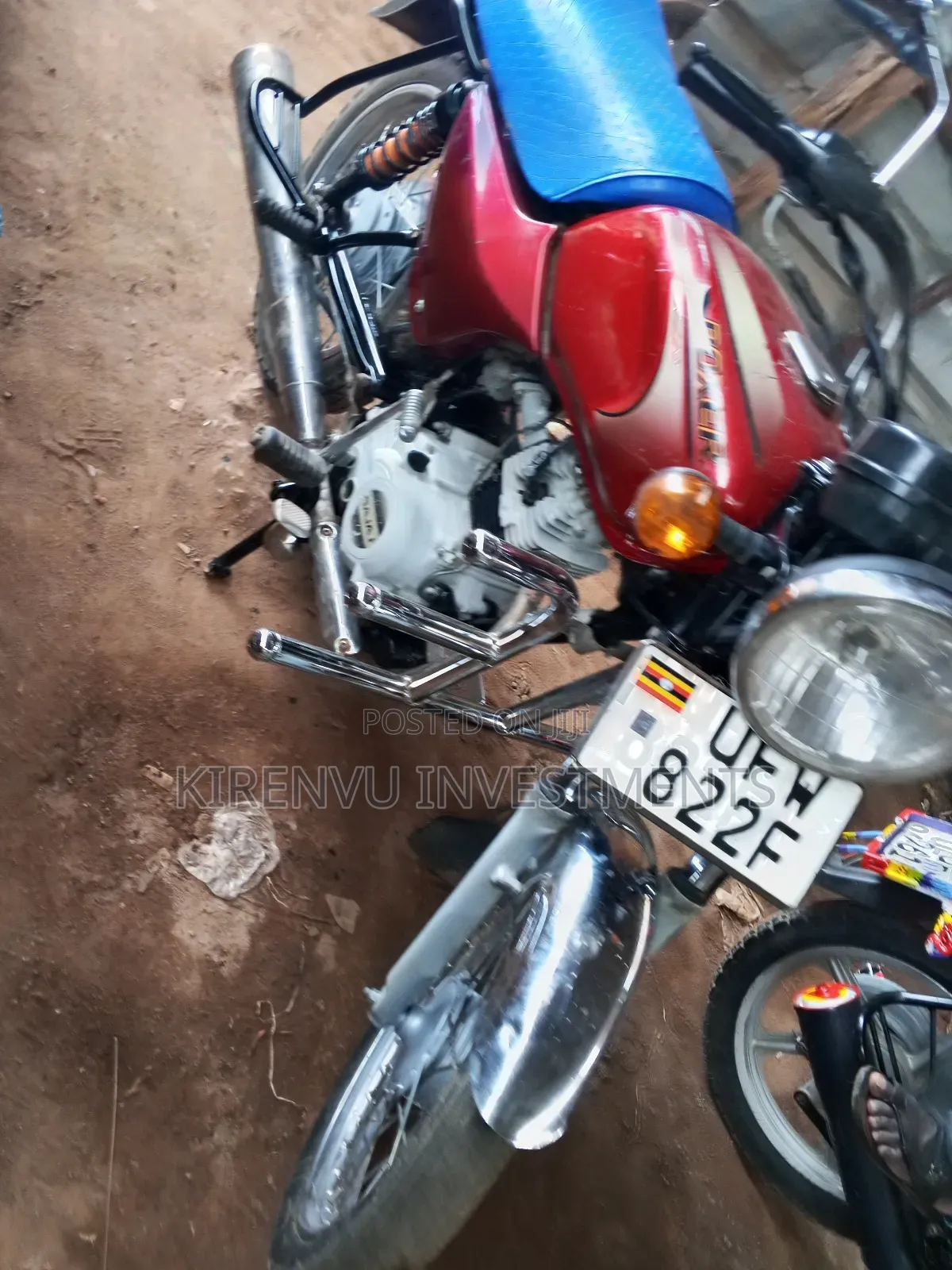 Bajaj Boxer 100 2020 Red