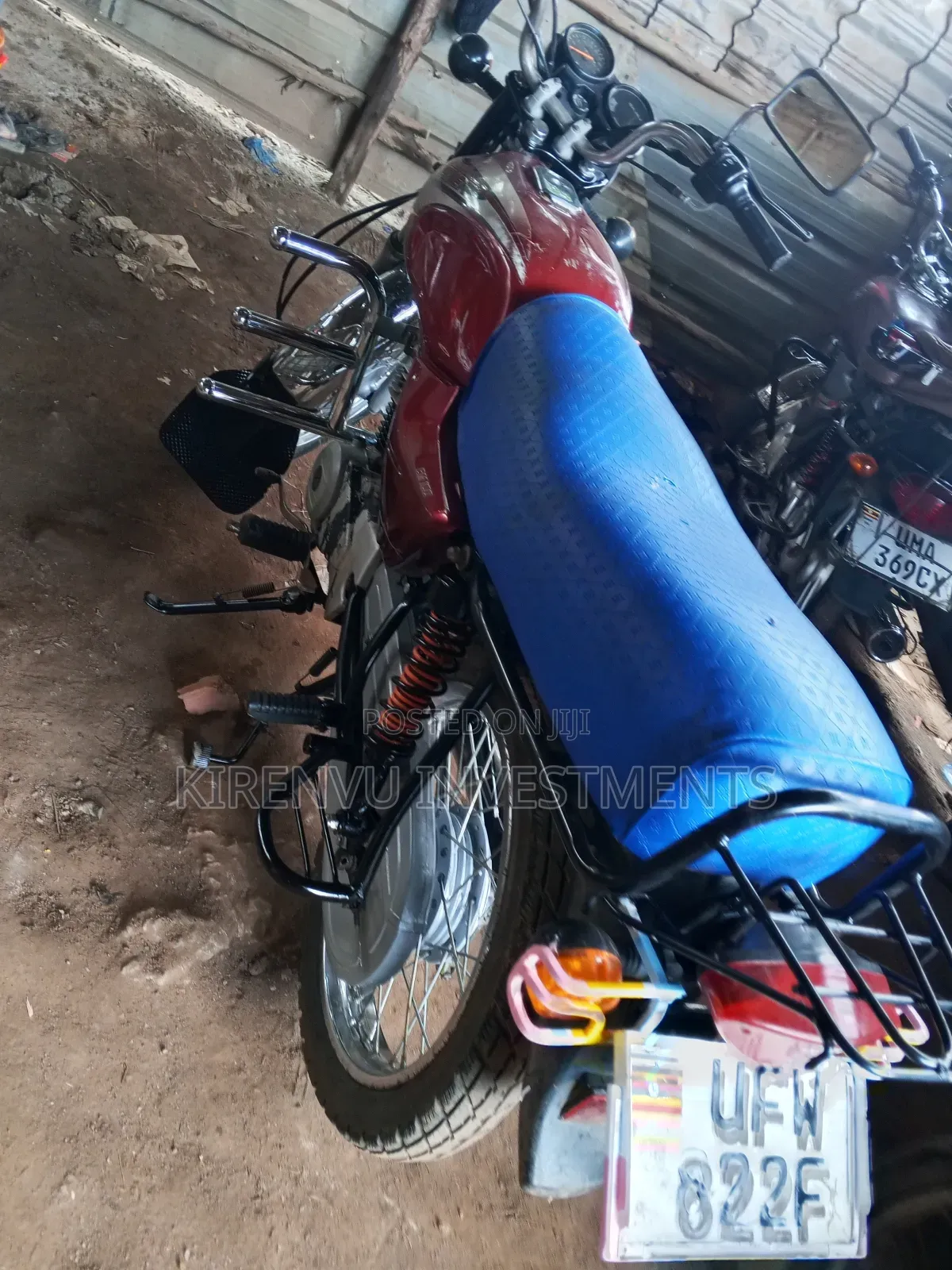Bajaj Boxer 100 2020 Red