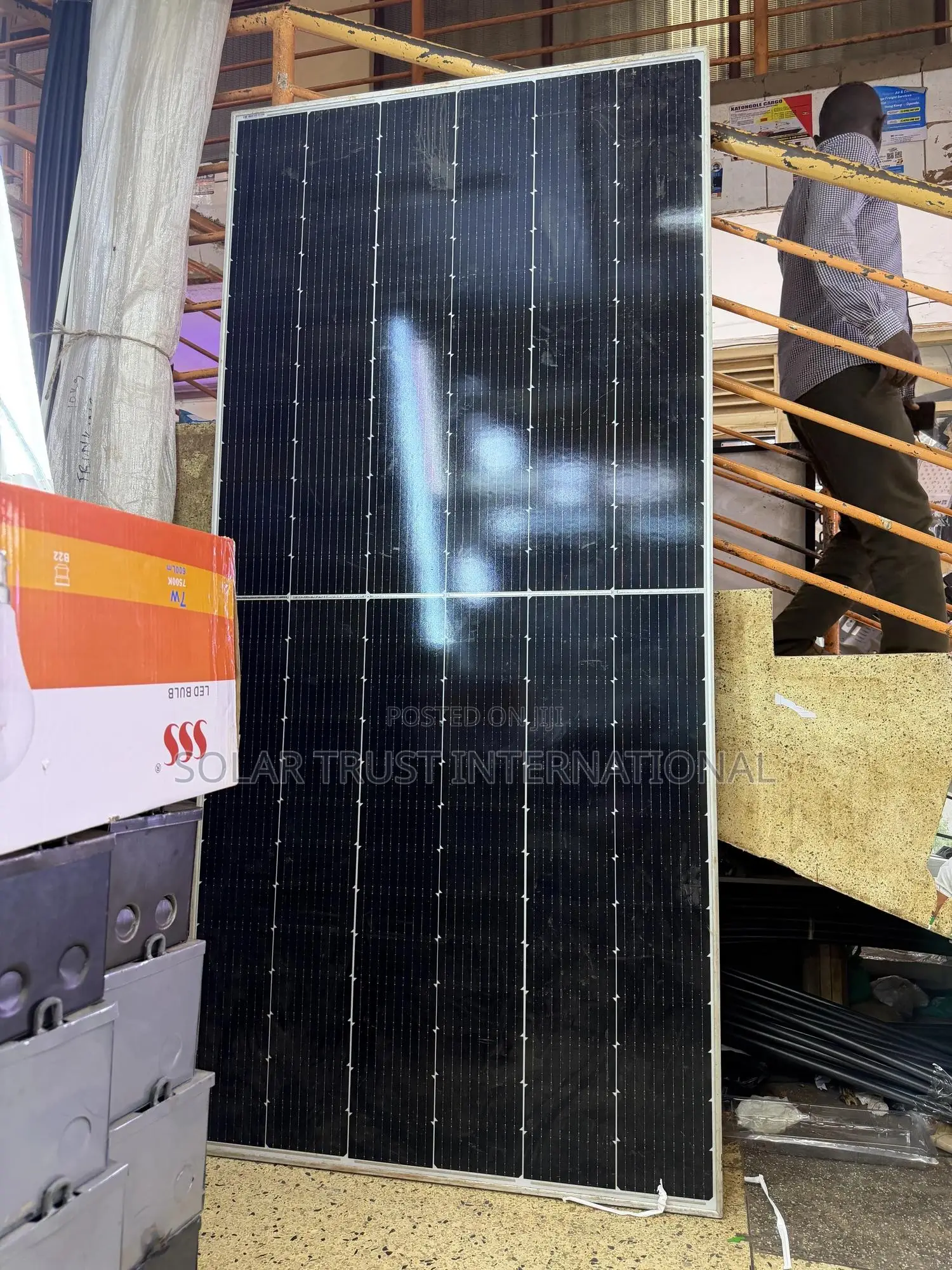 610w Monocrystalline Solar Panel | Grade a Solar Module