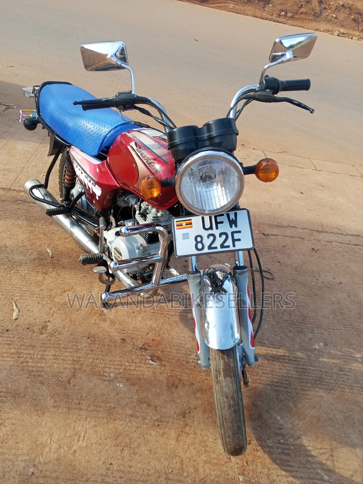 Bajaj Boxer 100 2023 Red