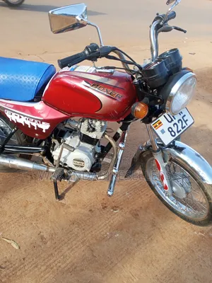 Bajaj Boxer 100 2023 Red