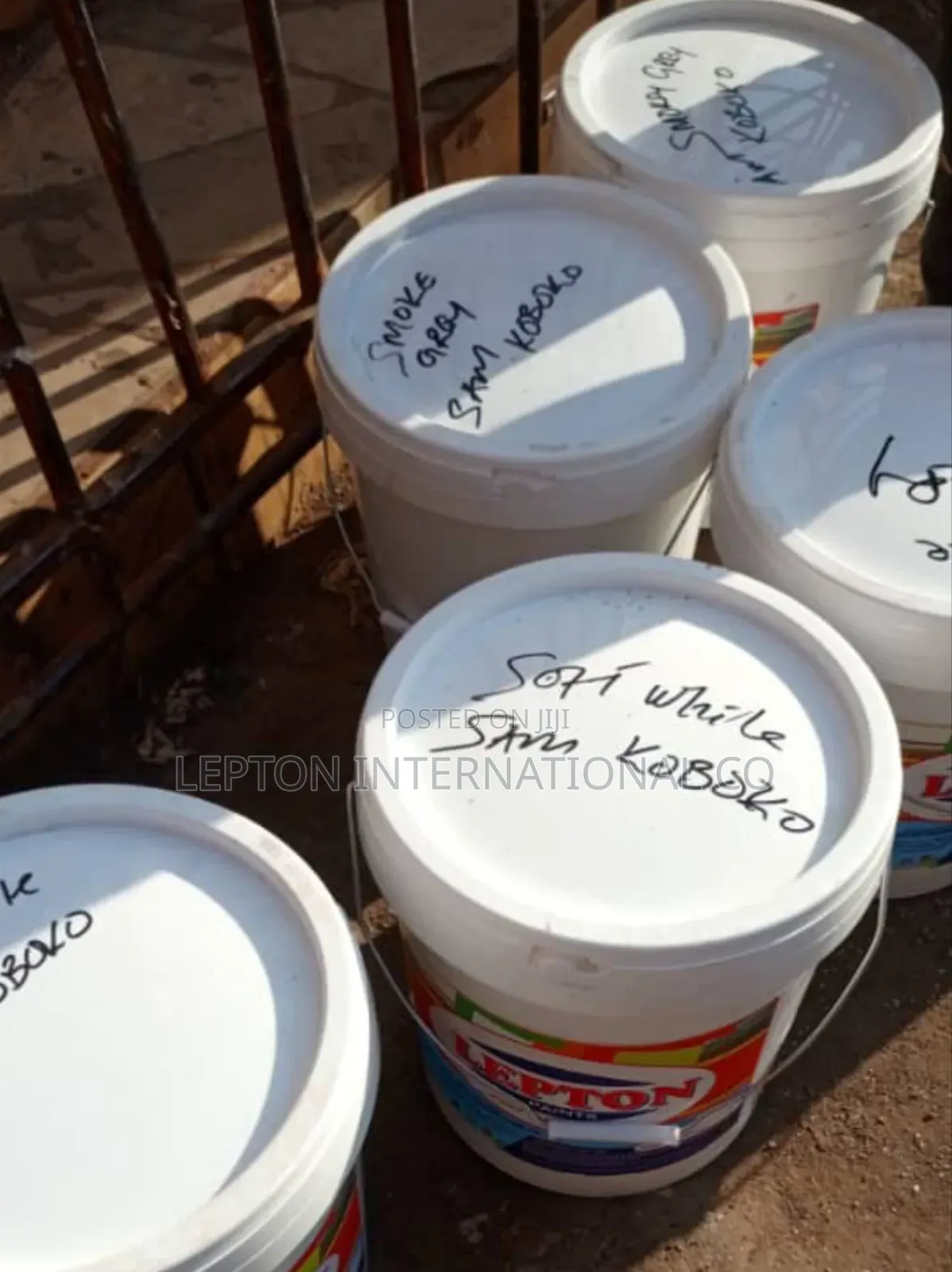 May Offer!!Freelabour When You Buy Lepton Textured Paint or Graffiato