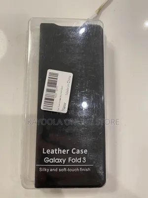 Samsung Galaxy Z Fold 4 and 3 Smart Case
