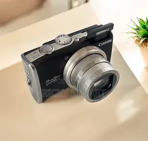 Canon Powershot Sx200 Is Digital Camera - Black