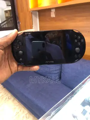 The Playstation Vita Slim (Pch-2000)