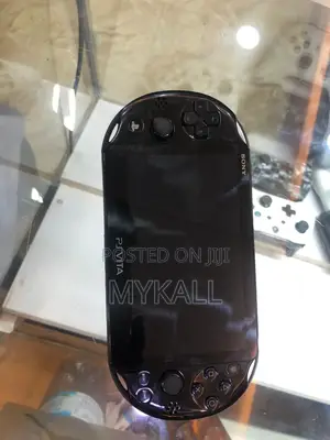 The Playstation Vita Slim (Pch-2000)